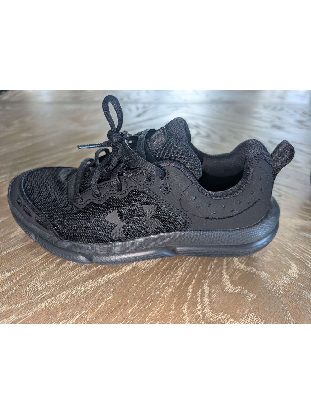 Under Armour Charged Assert 10 Running Shoe